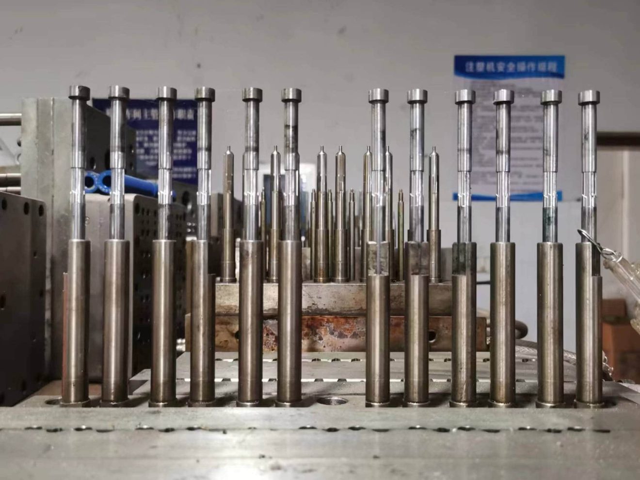 pen mold
