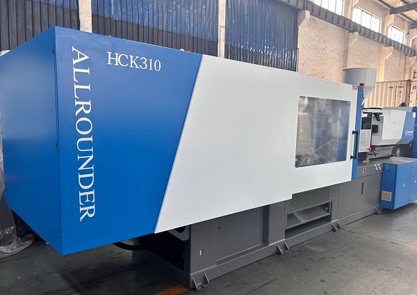 Haichen HCK310 injection molding machine