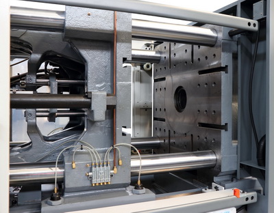 Haichen injection molding machine ejector rob