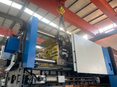 HAICHEN injection molding machine clamping unit