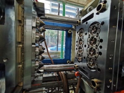 Features of PET machine