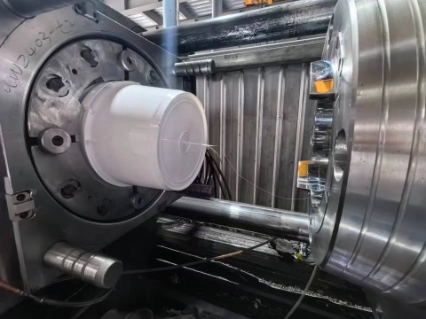 Plastic bucket injection molding principle