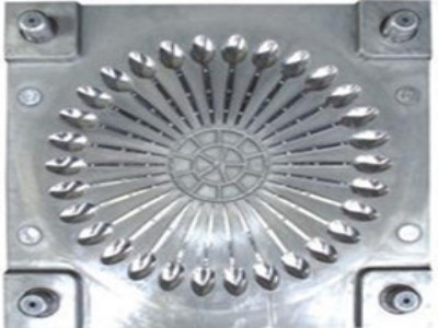 manufacture plastic spoons