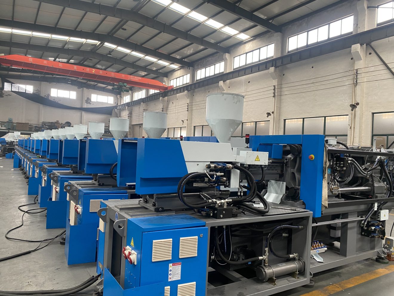 Haichen injection molding machine