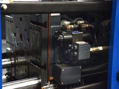 4 stages of injection molding