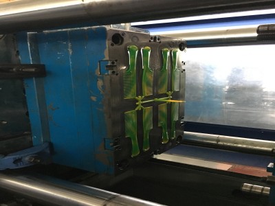 plastic comb making machine types