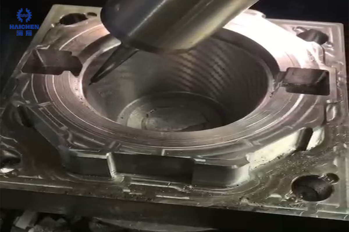 Types of injection mould materials