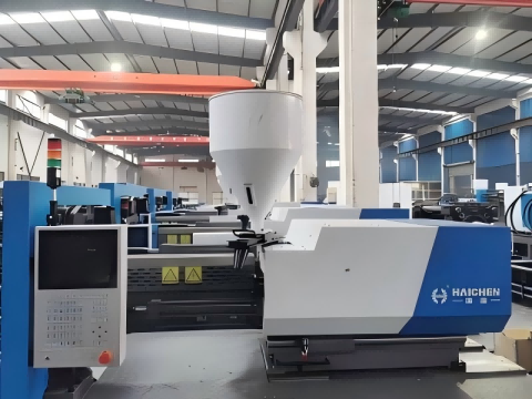 Haichen injection molding machine