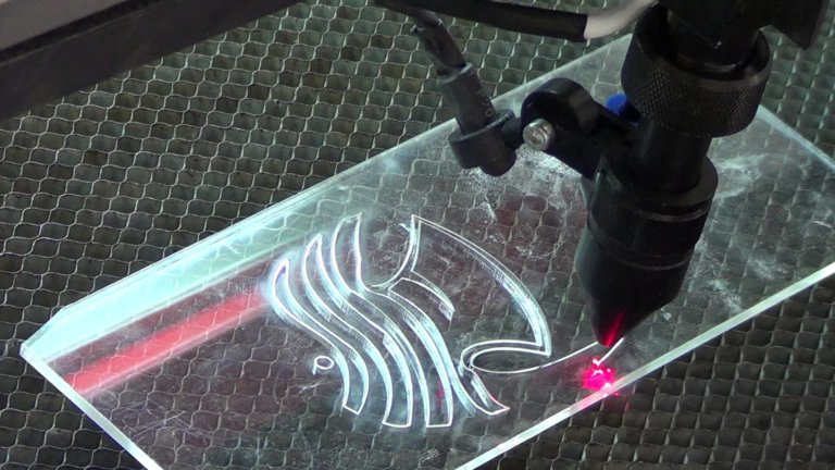 plastic Wire cutting vs. laser cutting