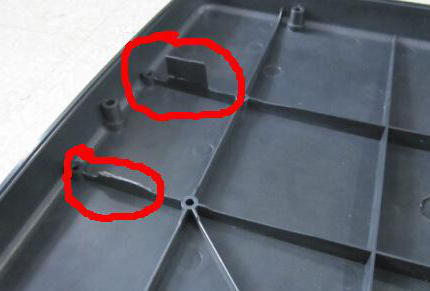 Mold deformation or cracking