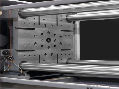 Mold pressure plate application