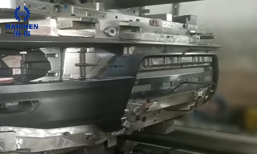 Auto parts injection molding process