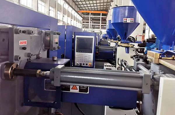 cap making machine